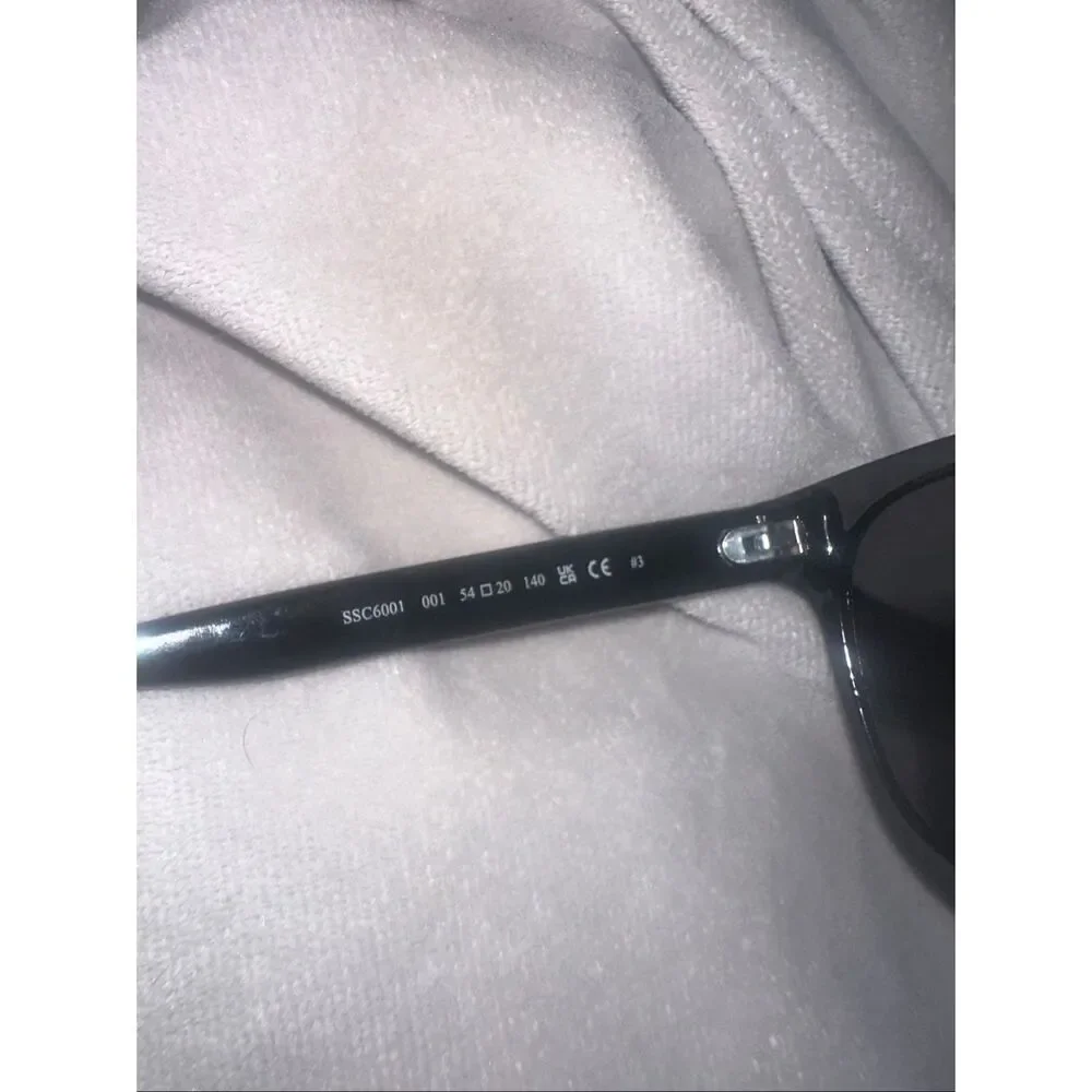 Oscar de la Renta Black Square Sunglasses Dark Tint Designer Shades NEW